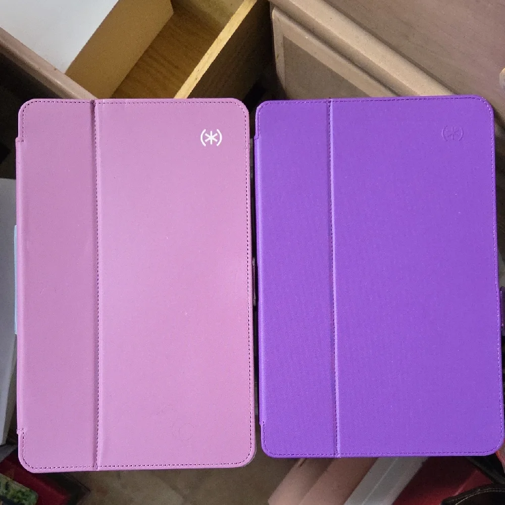 Speck Dual-Tone Pink and Purple Tablet Covers